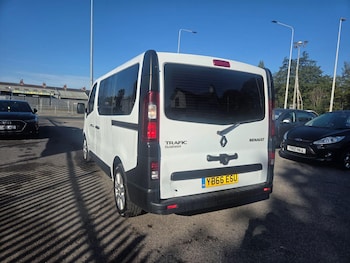 Used Renault Trafic 2017 for sale - 76108893: Photo
