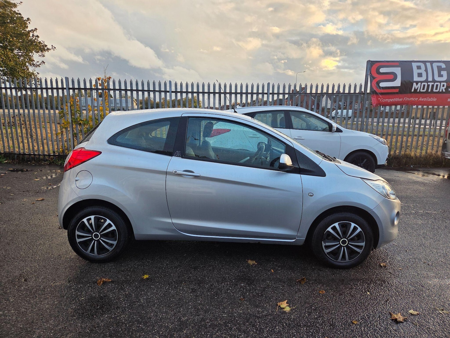 Used Ford Ka 2012 for sale - 76422987: Photo 2