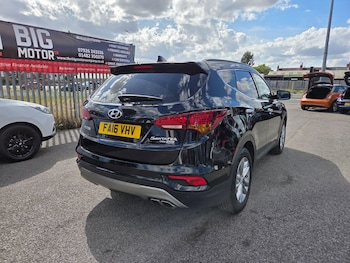 Used Hyundai Santa Fe 2016 for sale - 75906014: Photo