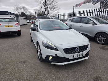 Used Volvo V40 Cross Country 2013 for sale - 77852791: Photo