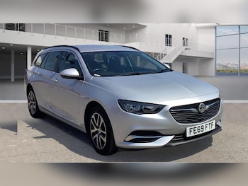 2020 (69) - 1.6 Turbo D ecoTEC BlueInjection Design Sports Tourer Euro 6 (s/s) 5dr