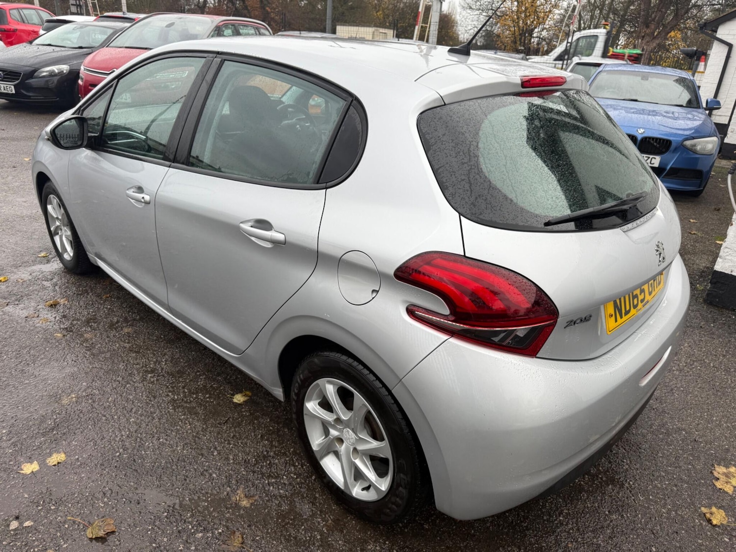 Used Peugeot 208 2016 for sale - 76839609: Photo 6