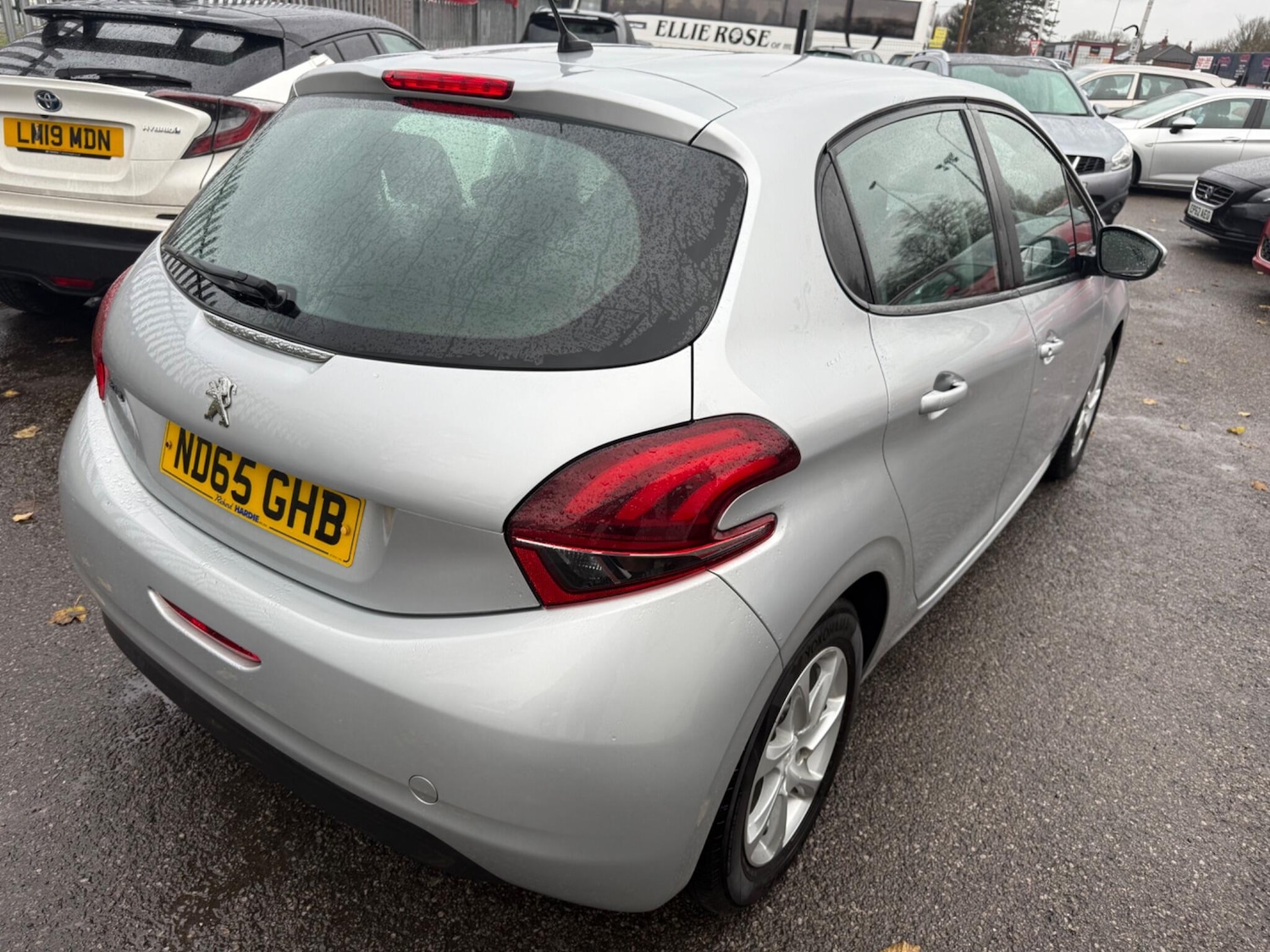 Used Peugeot 208 2016 for sale - 76839609: Photo 8