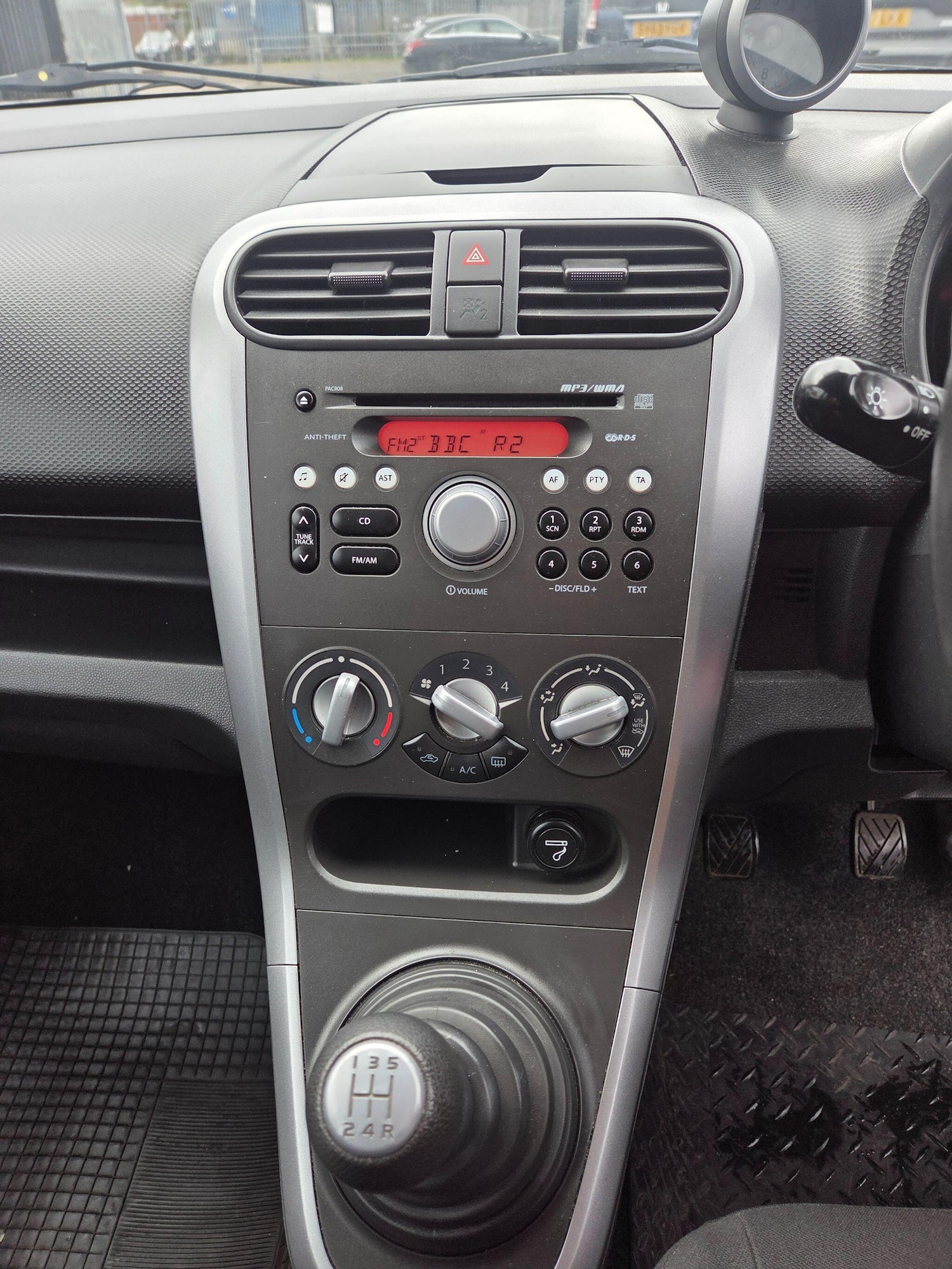 Used Suzuki Splash 2009 for sale - 76424149: Photo 12