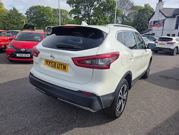 Used Nissan Qashqai 2018 for sale - 78471720: Photo