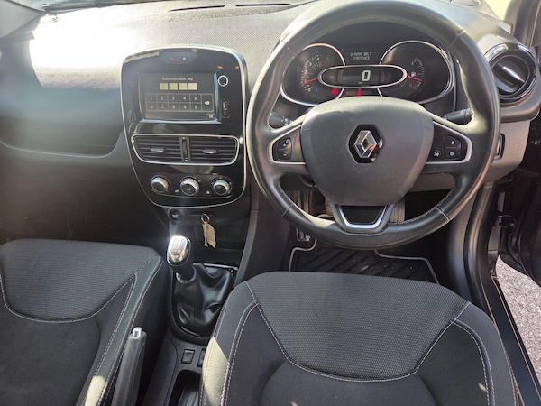 Used Renault Clio 2017 for sale - 76031703: Photo 12