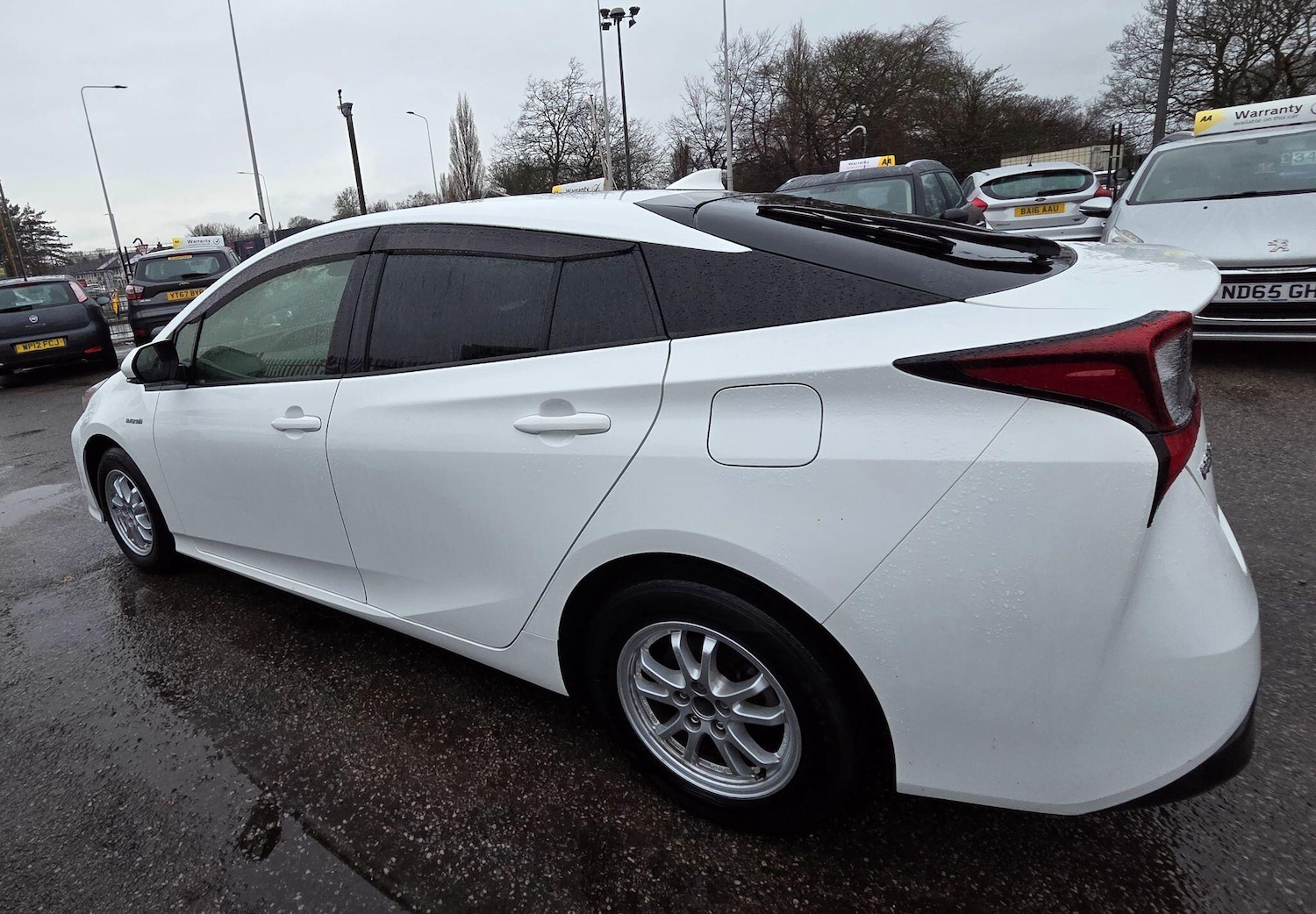 Used Toyota Prius for sale - 76952493: Photo 10
