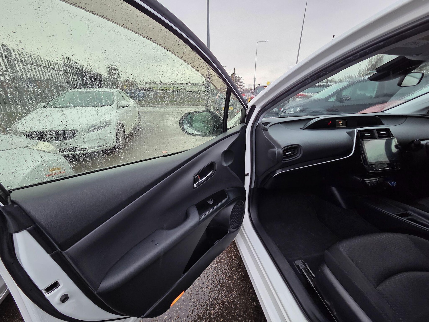 Used Toyota Prius for sale - 76952493: Photo 19