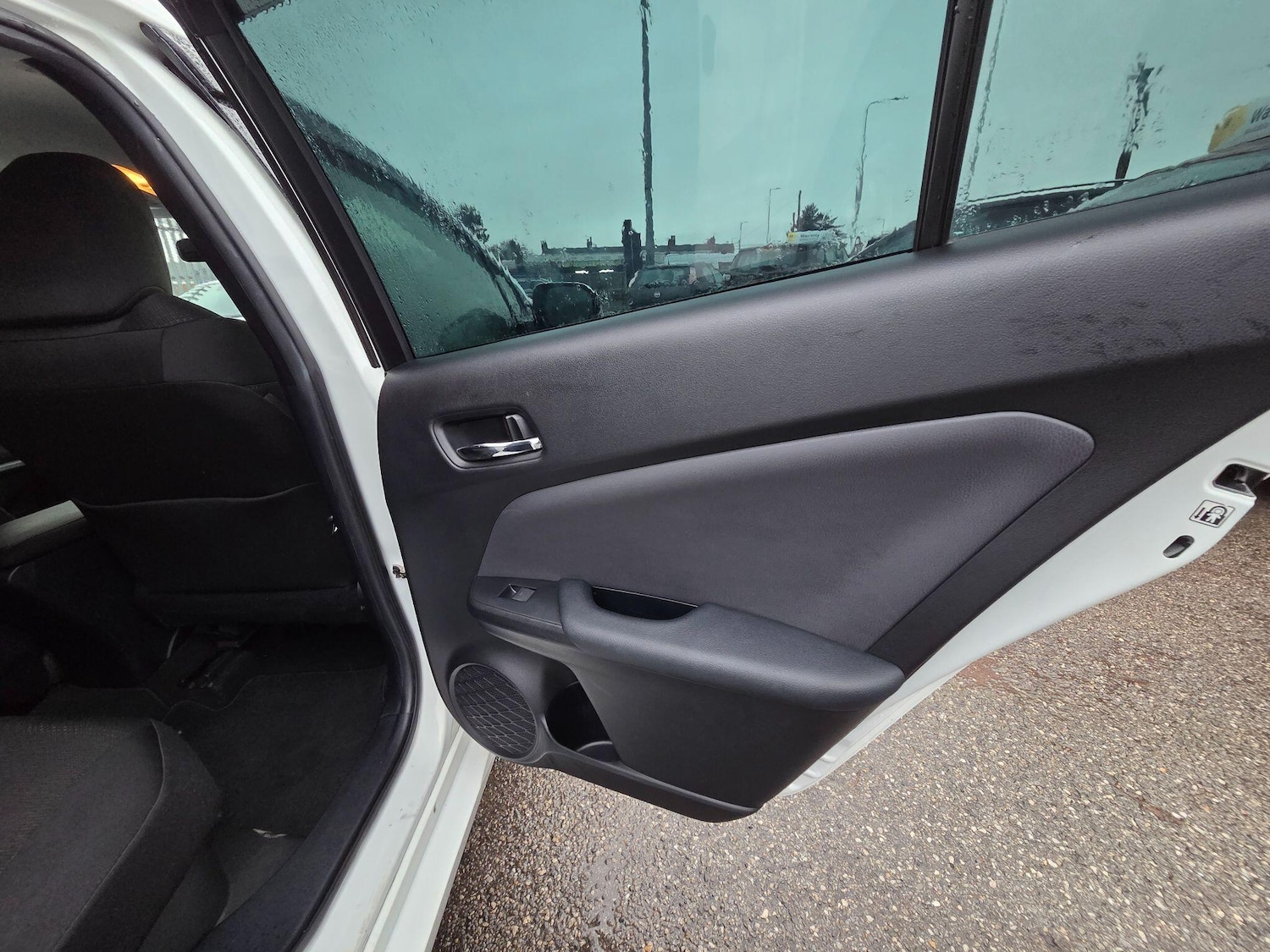 Used Toyota Prius for sale - 76952493: Photo 23