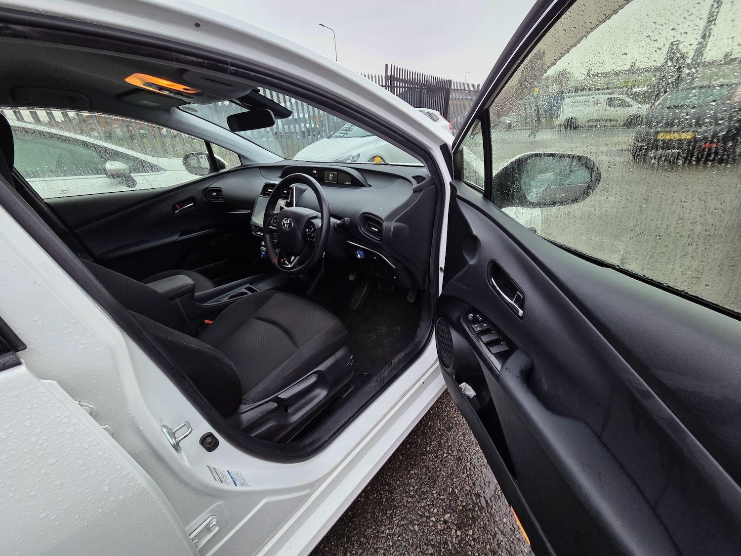 Used Toyota Prius for sale - 76952493: Photo 26