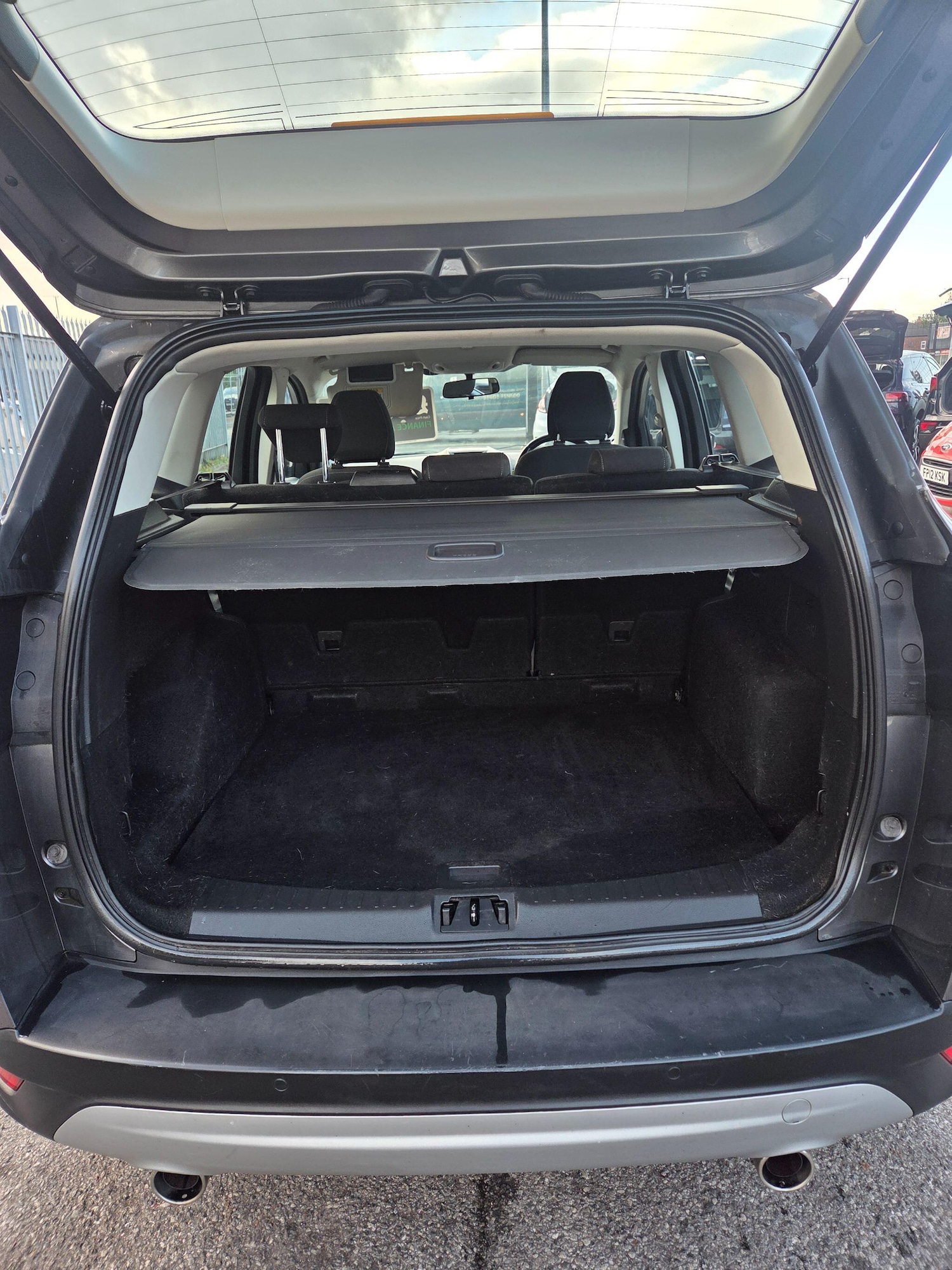 Used Ford Kuga 2017 for sale - 76990618: Photo 4