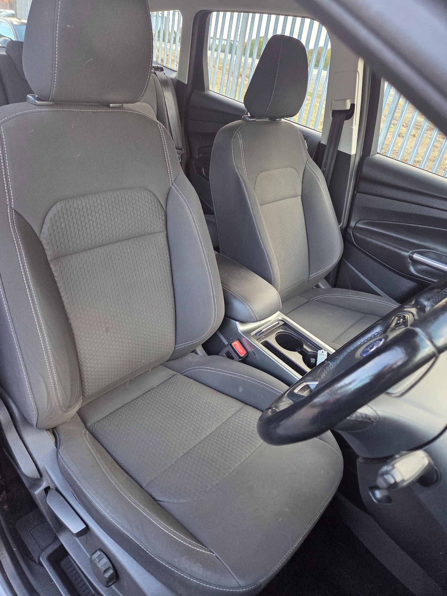 Used Ford Kuga 2017 for sale - 76990618: Photo 7