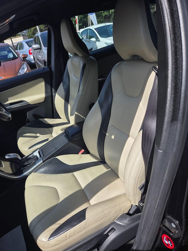 Used Volvo XC60 2013 for sale - 75186218: Photo 11