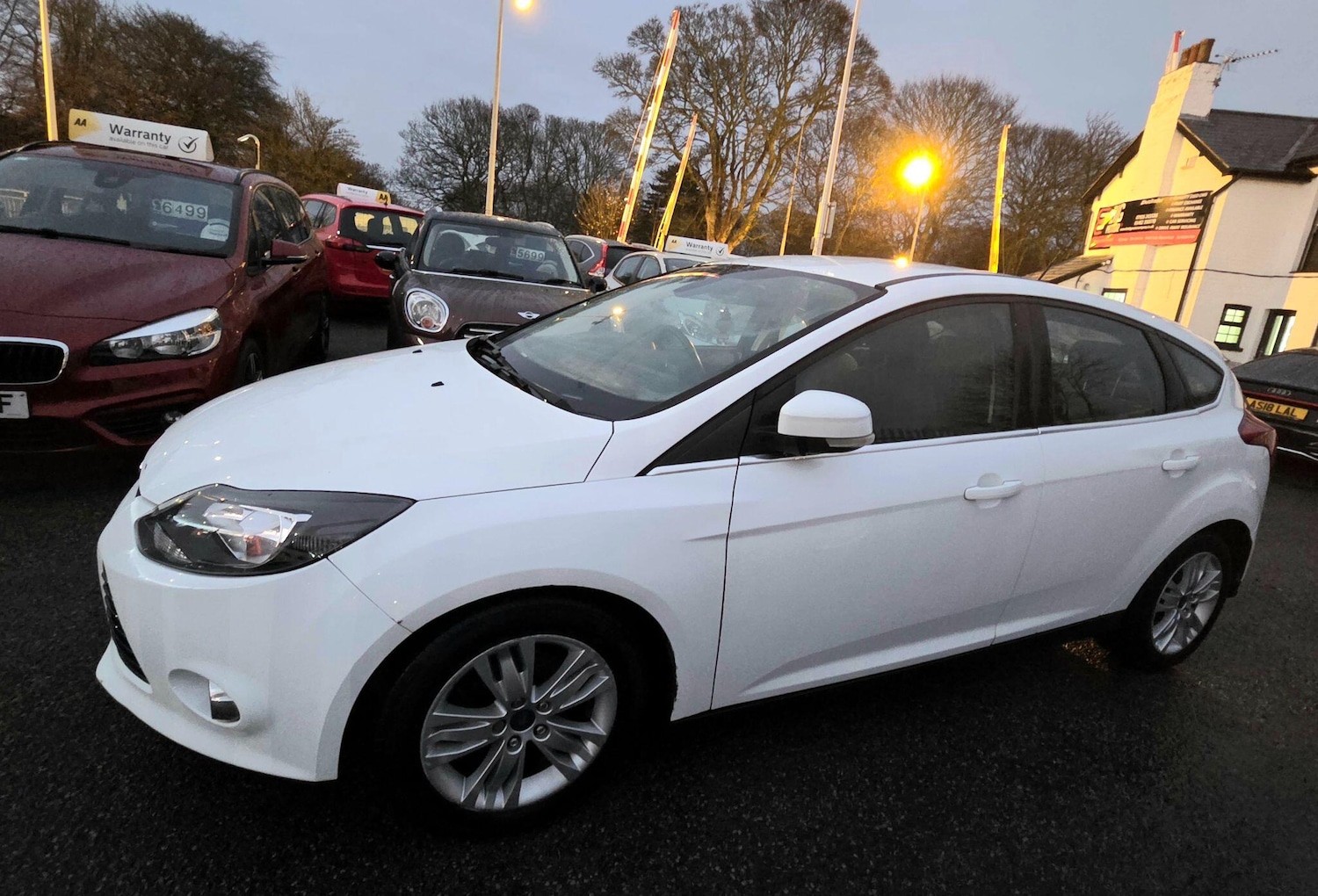 Used Ford Focus 2014 for sale - 76912836: Photo 2