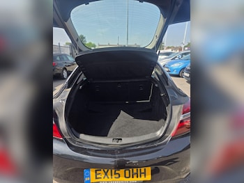 Used Vauxhall Insignia 2015 for sale - 75578555: Photo