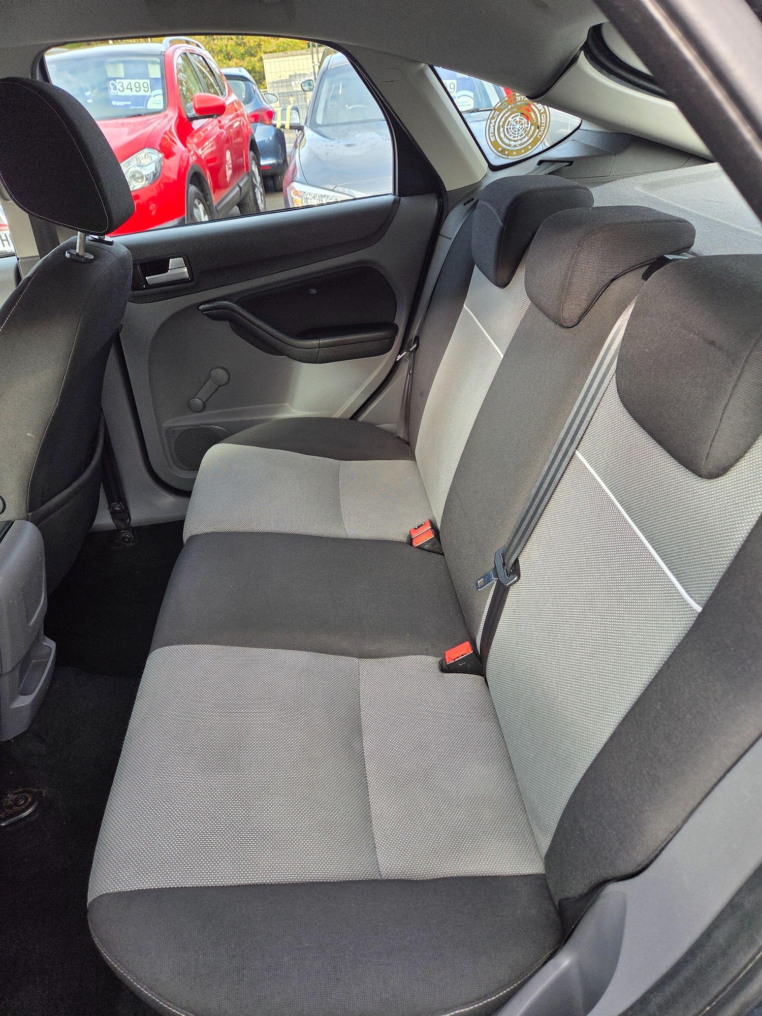 Used Ford Focus 2011 for sale - 76360061: Photo 10