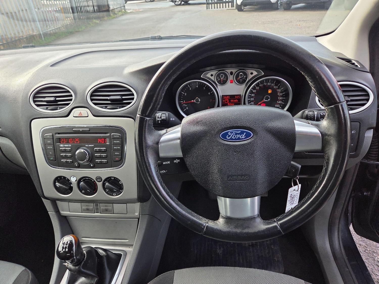 Used Ford Focus 2011 for sale - 76360061: Photo 12