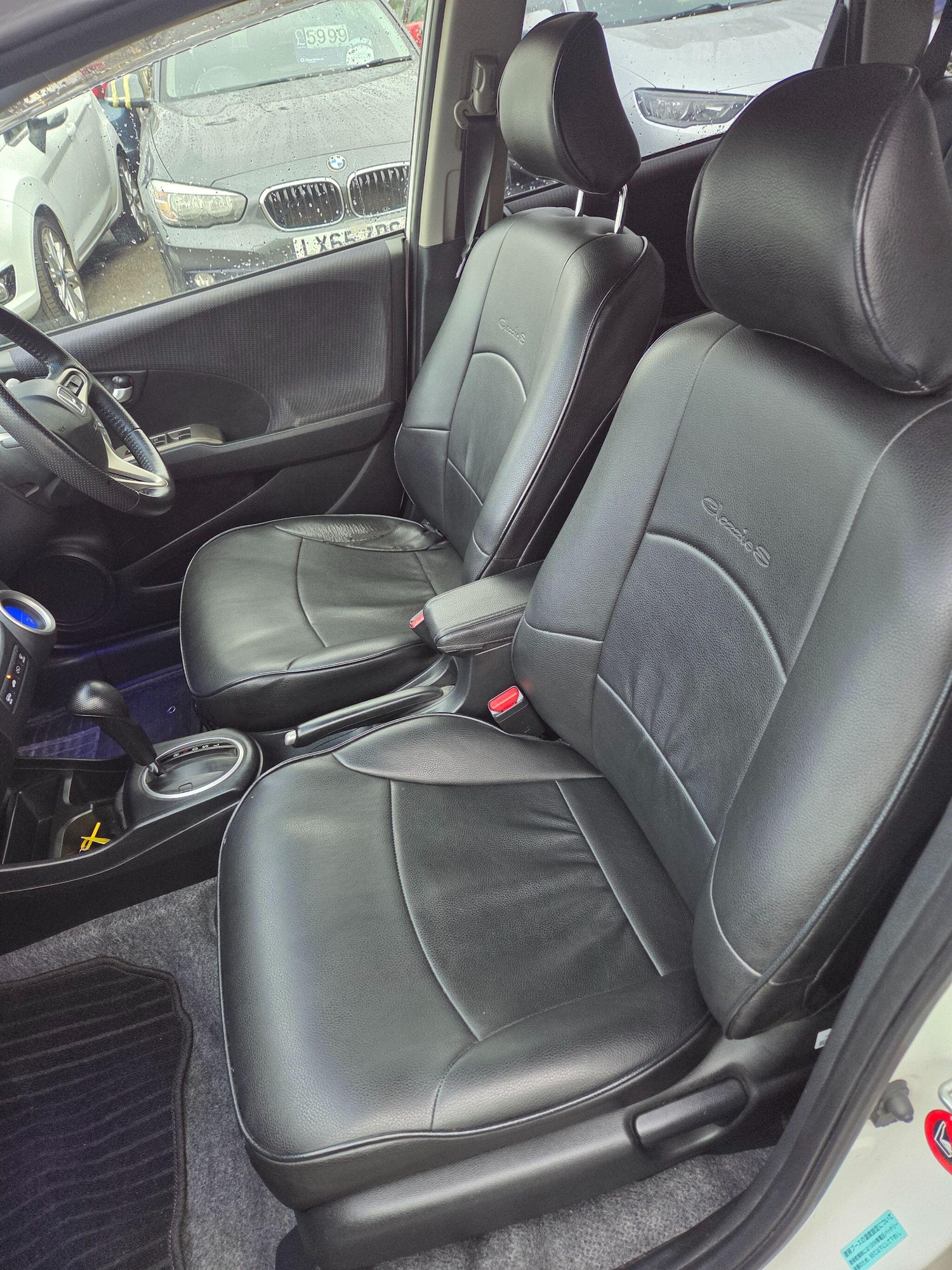 Used Honda Fit for sale - 76472442: Photo 11