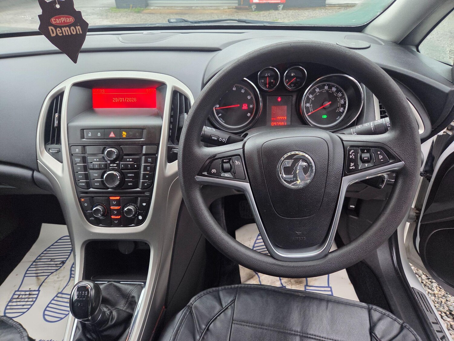 Used Vauxhall Astra 2010 for sale - 77478742: Photo 12