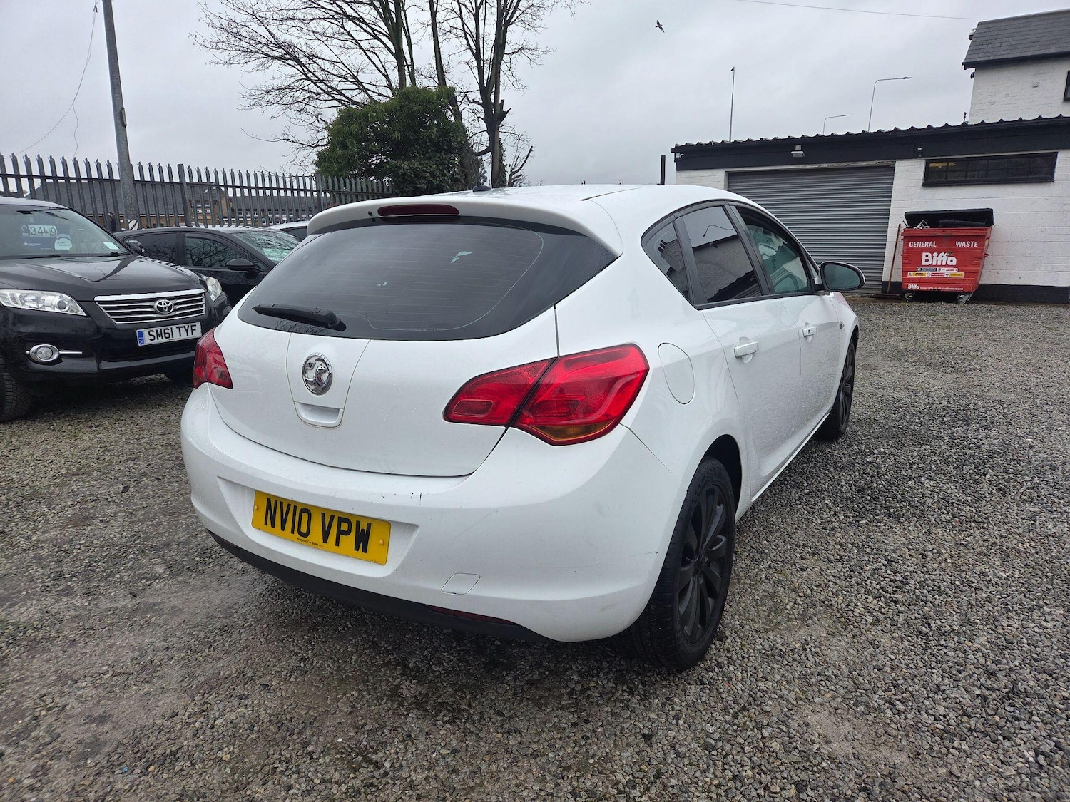 Used Vauxhall Astra 2010 for sale - 77478742: Photo 3