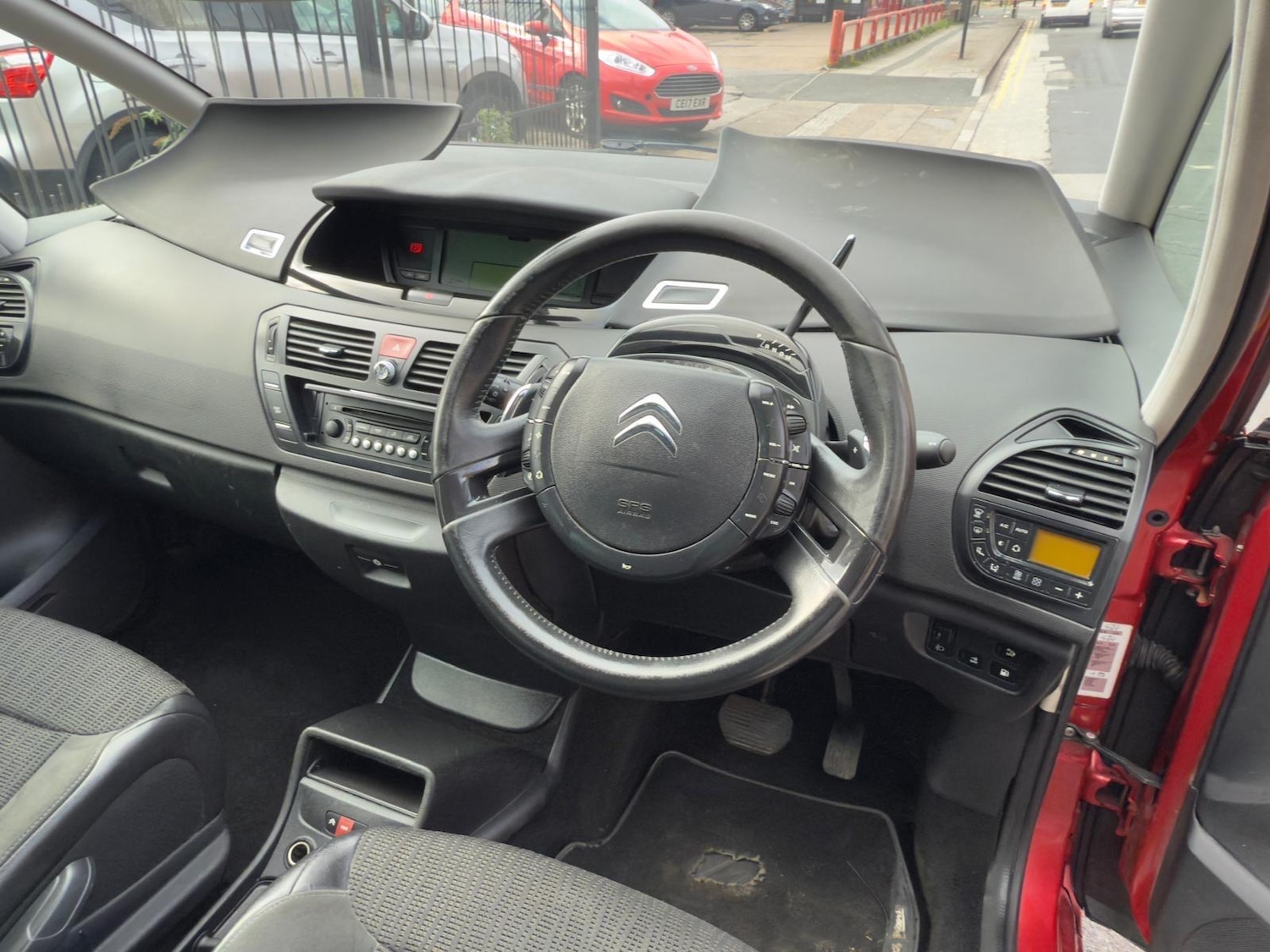 Used Citroen C4 Grand Picasso 2011 for sale - 76485512: Photo 8