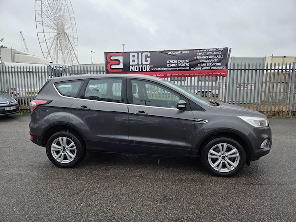 Used Ford Kuga 2017 for sale - 76158801: Photo 2
