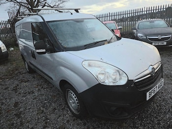 Used Vauxhall Combo 2017 for sale - 76456674: Photo