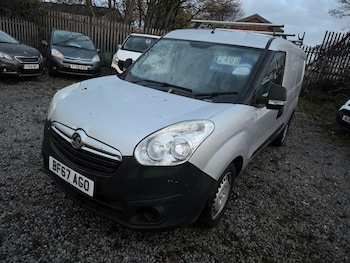 Used Vauxhall Combo 2017 for sale - 76456674: Photo