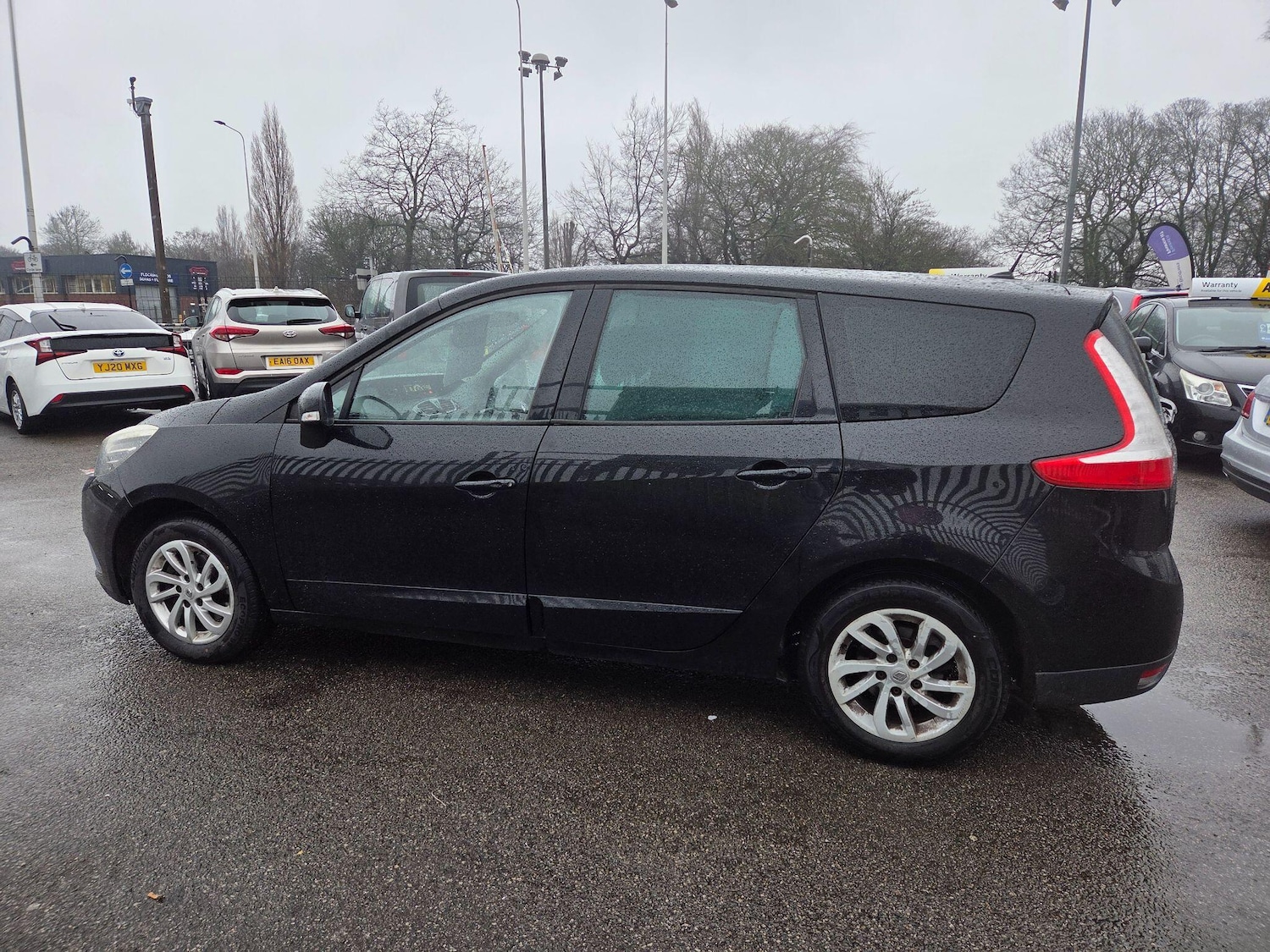 Used Renault Grand Scenic 2013 for sale - 77468545: Photo 6