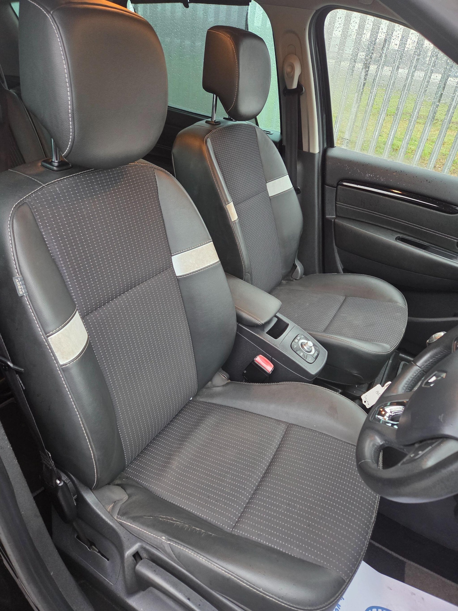 Used Renault Grand Scenic 2013 for sale - 77468545: Photo 8