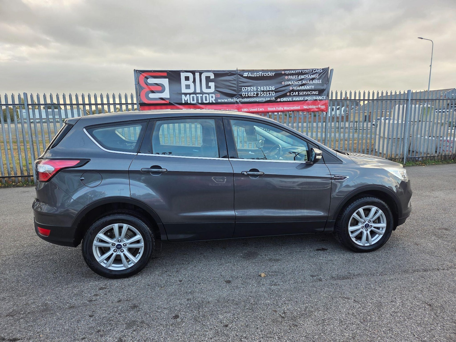 Used Ford Kuga 2017 for sale - 76399130: Photo 2