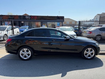 Used Mercedes-Benz C Class 2015 for sale - 78384526: Photo