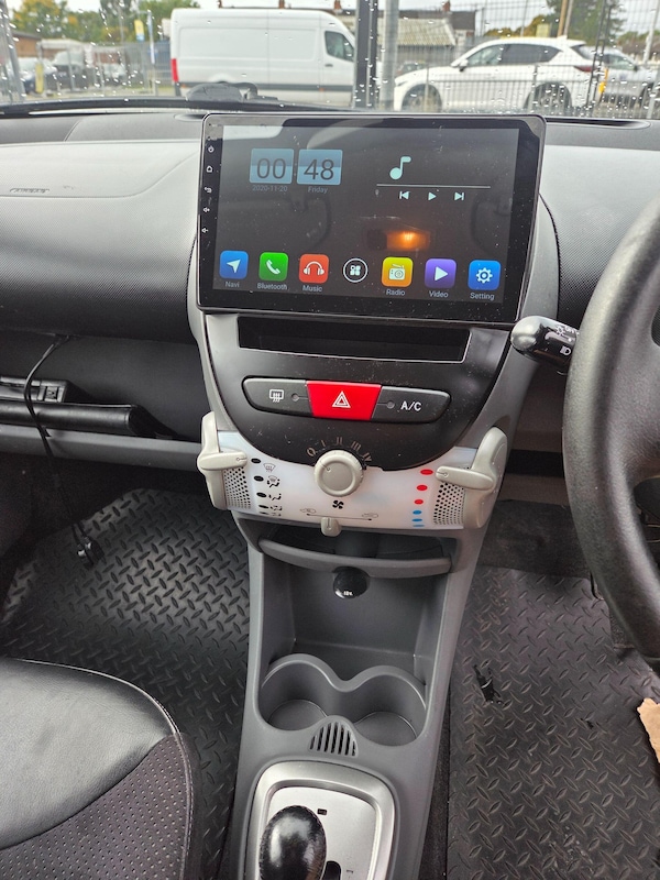 Used Toyota AYGO 2010 for sale - 76175164: Photo 13
