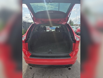 Used Volvo XC60 2010 for sale - 76239092: Photo 4