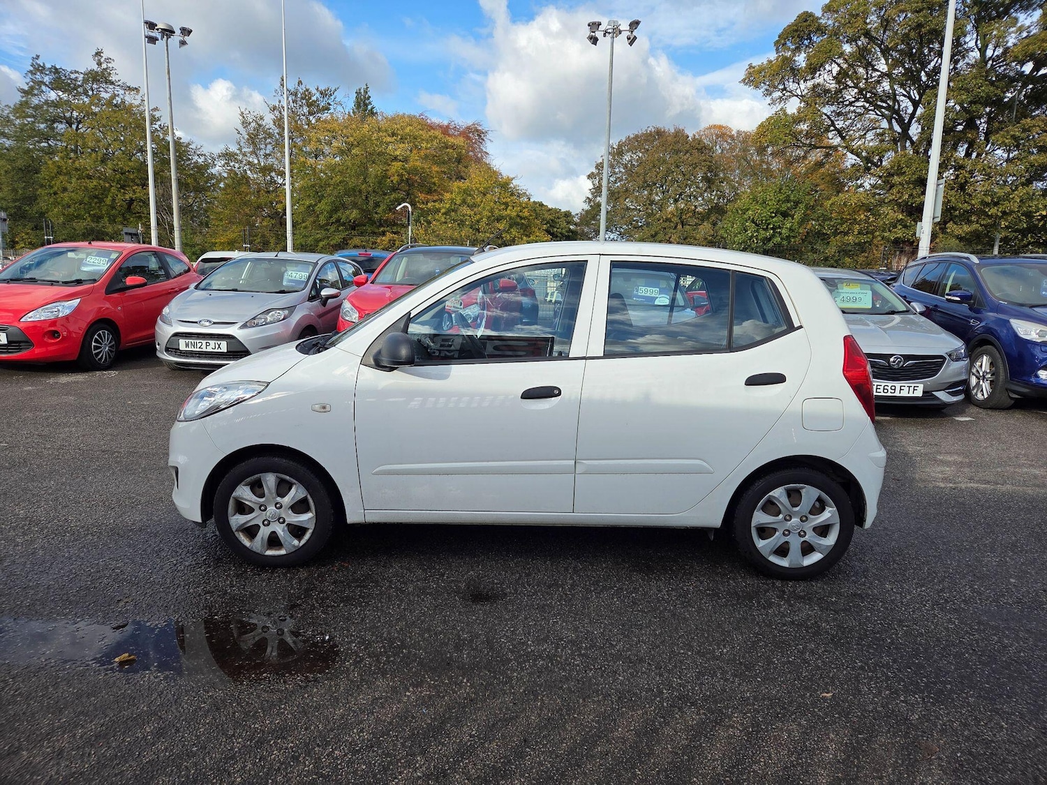 Used Hyundai i10 2013 for sale - 76360946: Photo 5