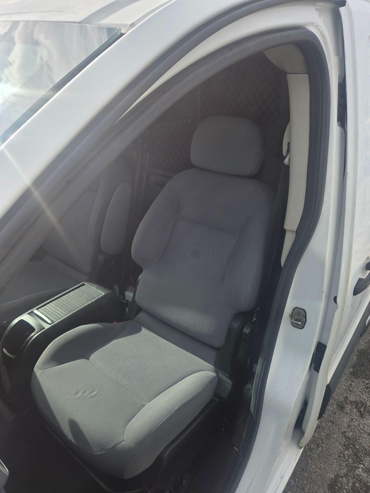 Used Peugeot Partner 2012 for sale - 77670306: Photo 10