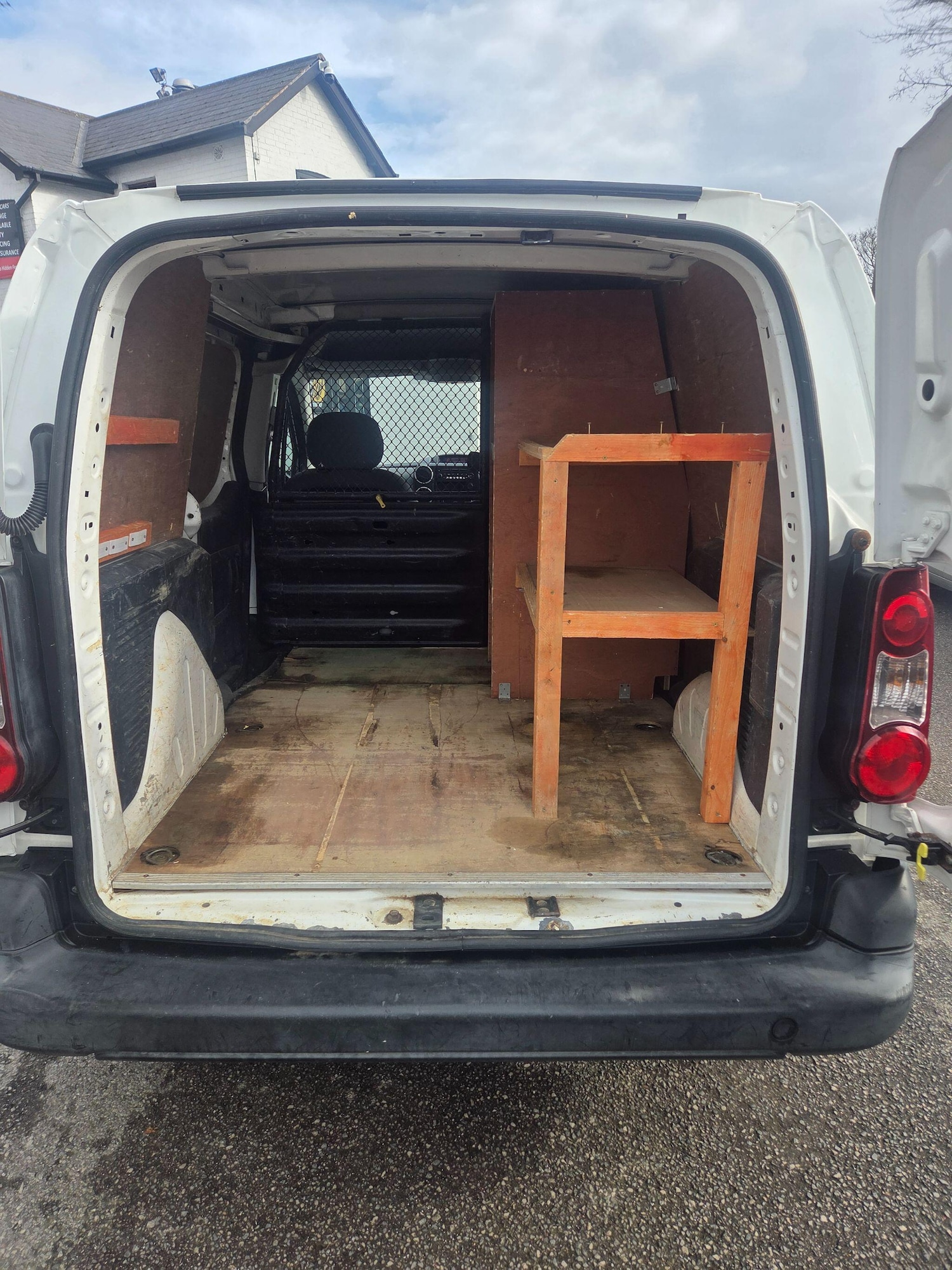 Used Peugeot Partner 2012 for sale - 77670306: Photo 4