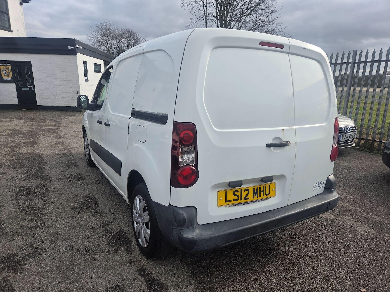 Used Peugeot Partner 2012 for sale - 77670306: Photo 5