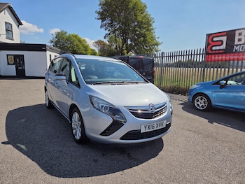 2016 (16) - 1.6 CDTi ecoFLEX Design Euro 6 (s/s) 5dr