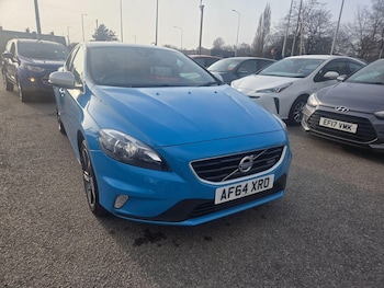 Used Volvo V40 2014 for sale - 77970153: Photo