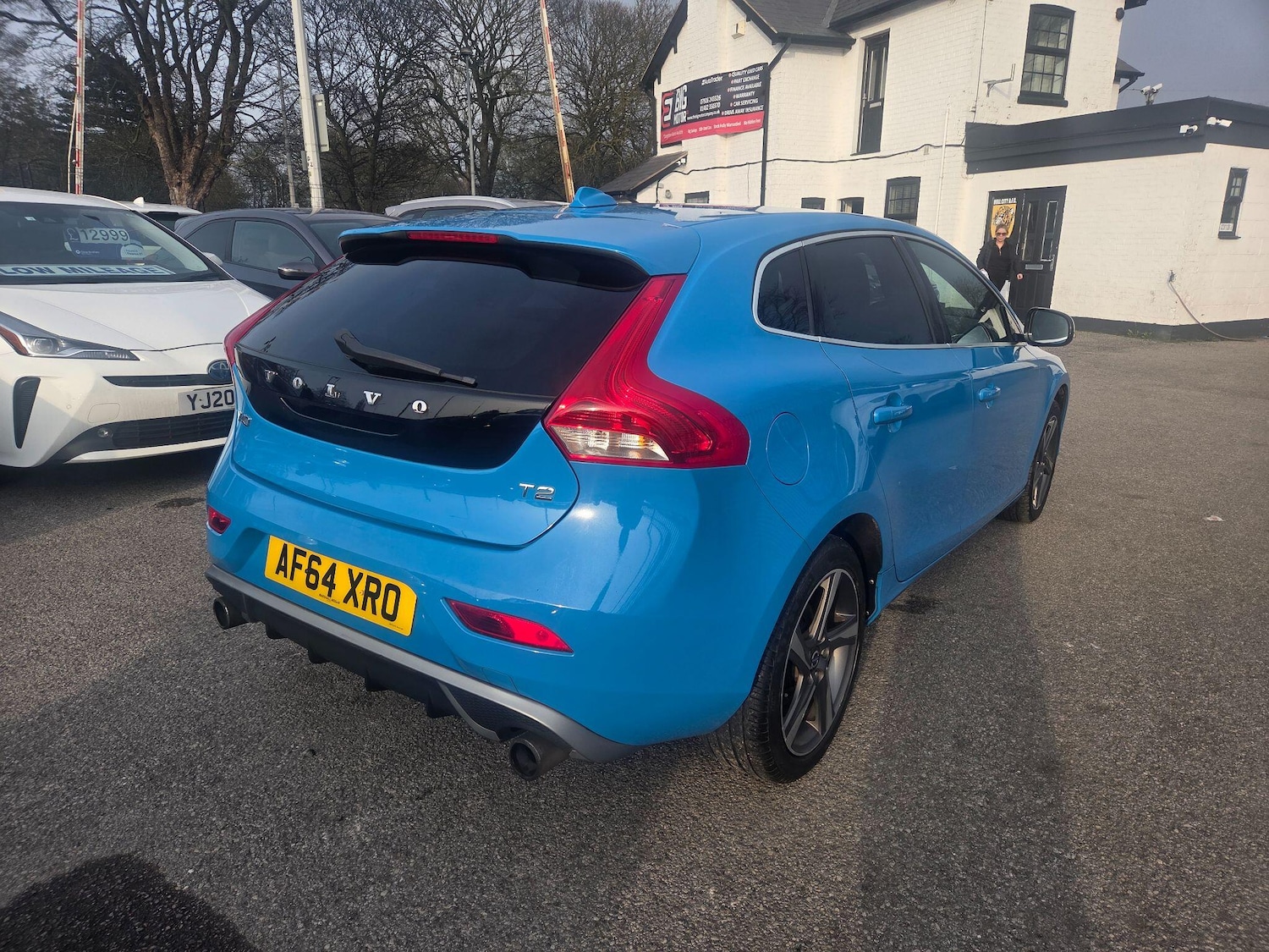 Used Volvo V40 2014 for sale - 77970153: Photo 3