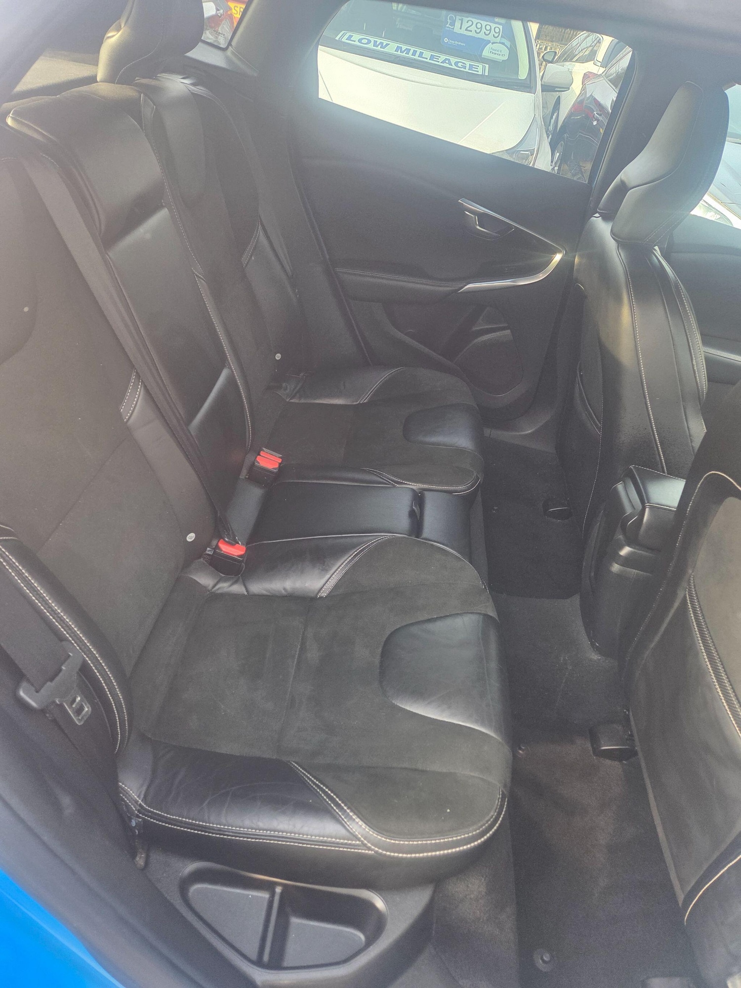 Used Volvo V40 2014 for sale - 77970153: Photo 9