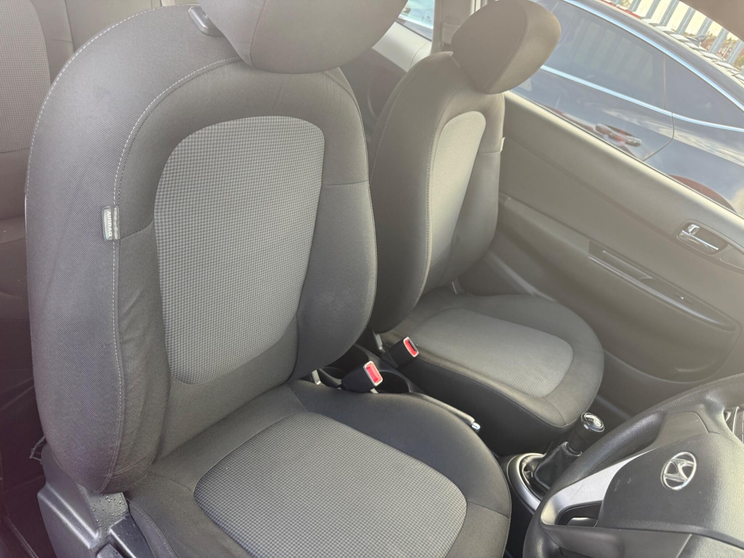 Used Hyundai i20 2013 for sale - 77131648: Photo 11