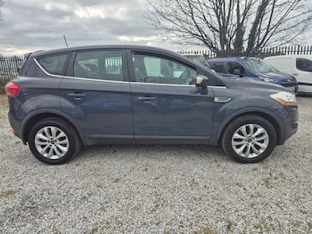 Used Ford Kuga 2011 for sale - 75687682: Photo