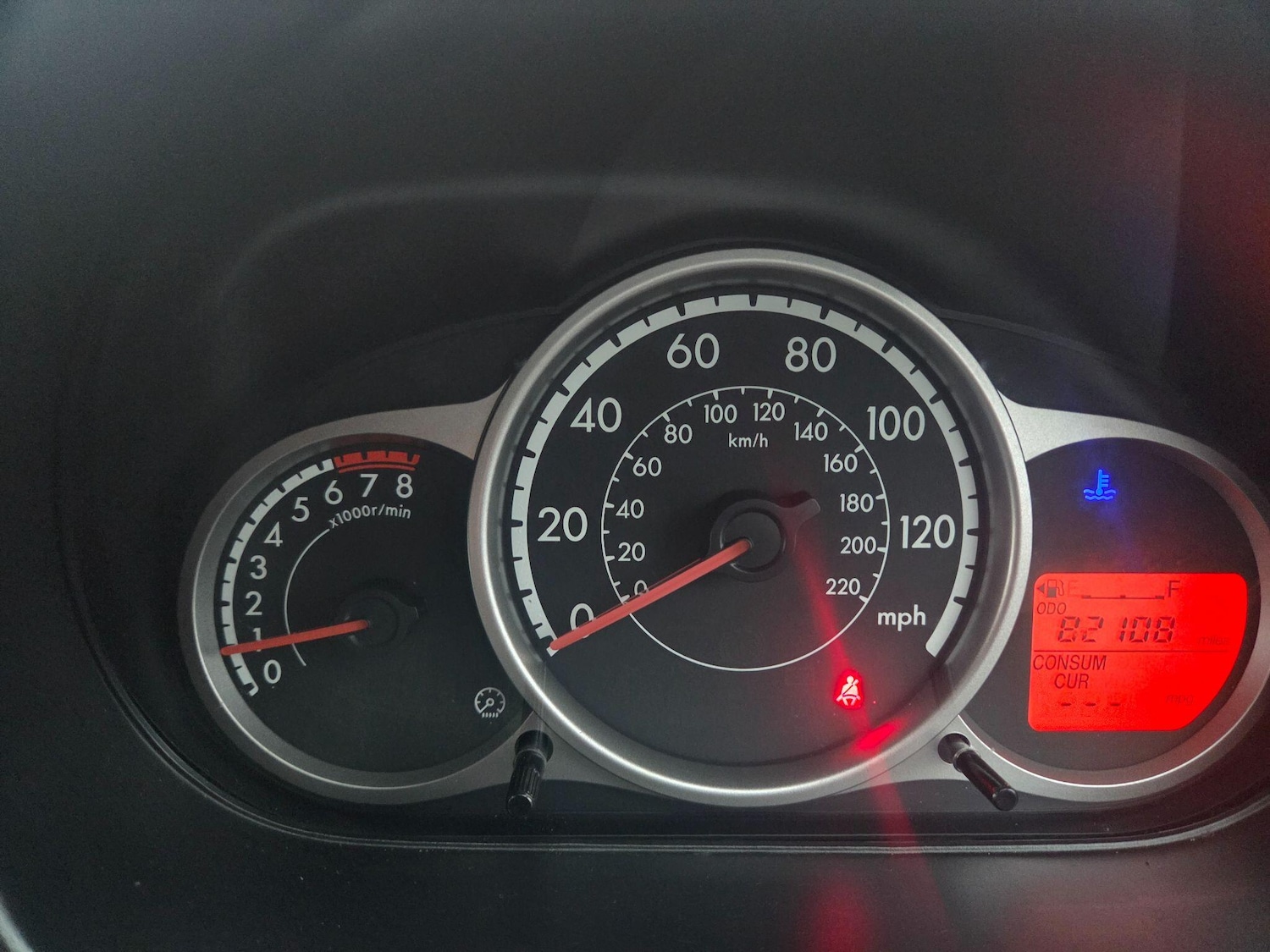 Used Mazda Mazda2 2015 for sale - 76886794: Photo 15