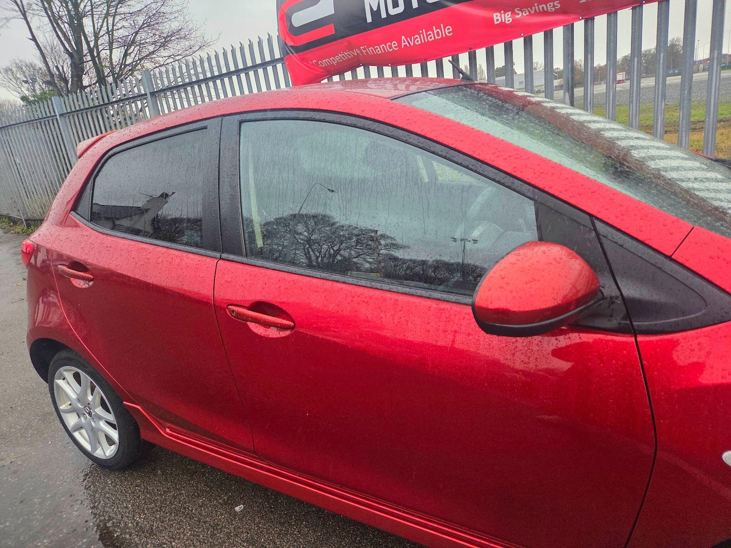 Used Mazda Mazda2 2015 for sale - 76886794: Photo 5