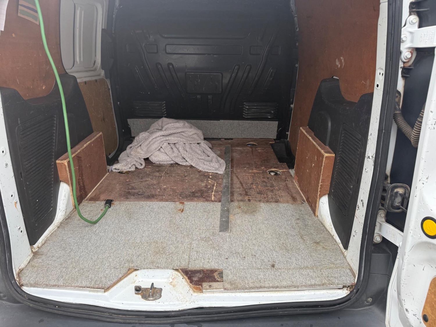 Used Ford Transit Connect 2016 for sale - 76658046: Photo 8