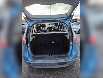 Used Renault Scenic 2013 for sale - 77396284: Photo