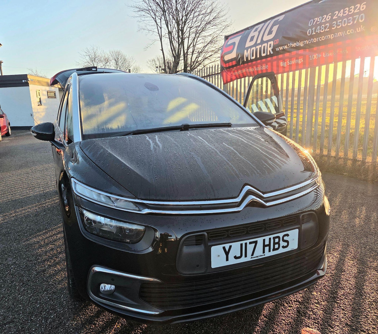 Used Citroen C4 Grand Picasso 2017 for sale - 76997092: Photo 3