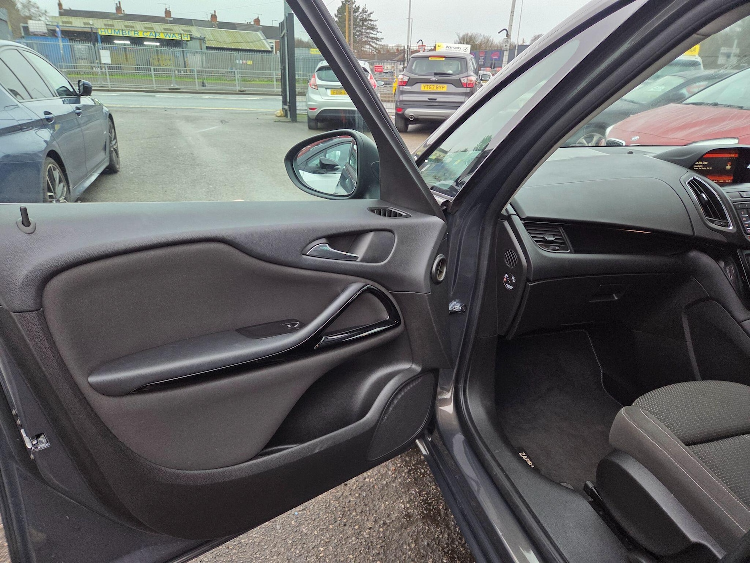 Used Vauxhall Zafira 2016 for sale - 76989171: Photo 13